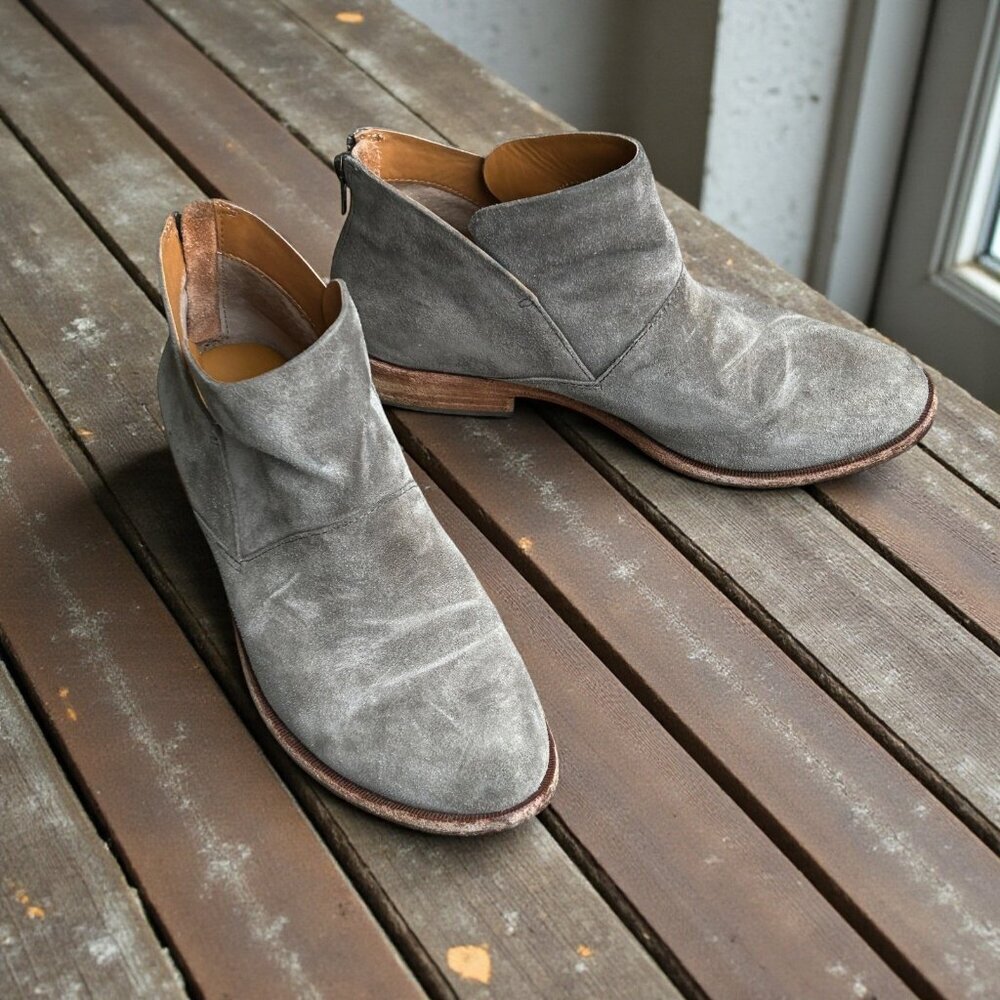 Kork Ease Ryder Gray Suede Booties Ankle Booties Back Zip Size 6 M